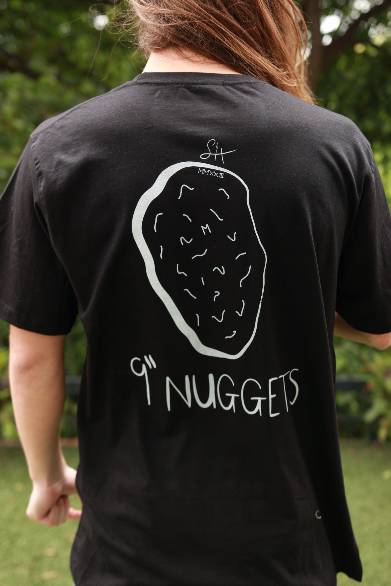 9" Nuggets T (Black)